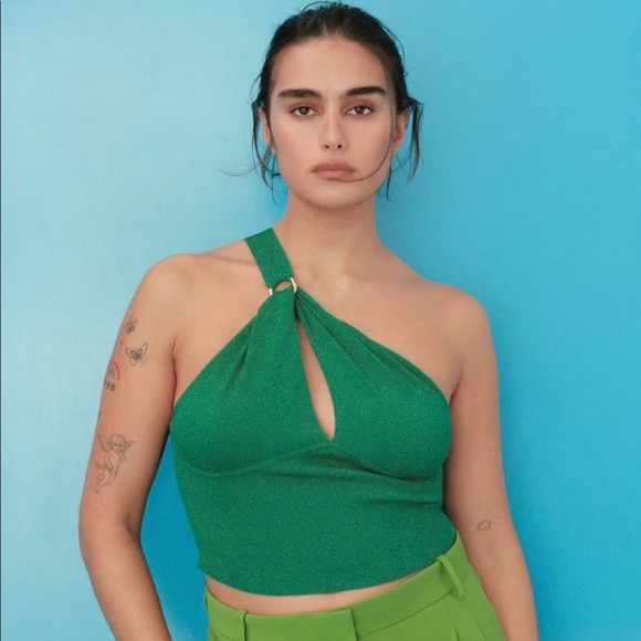 Zara Top. New/Never Worn with Tags. - Picture 1 of 1